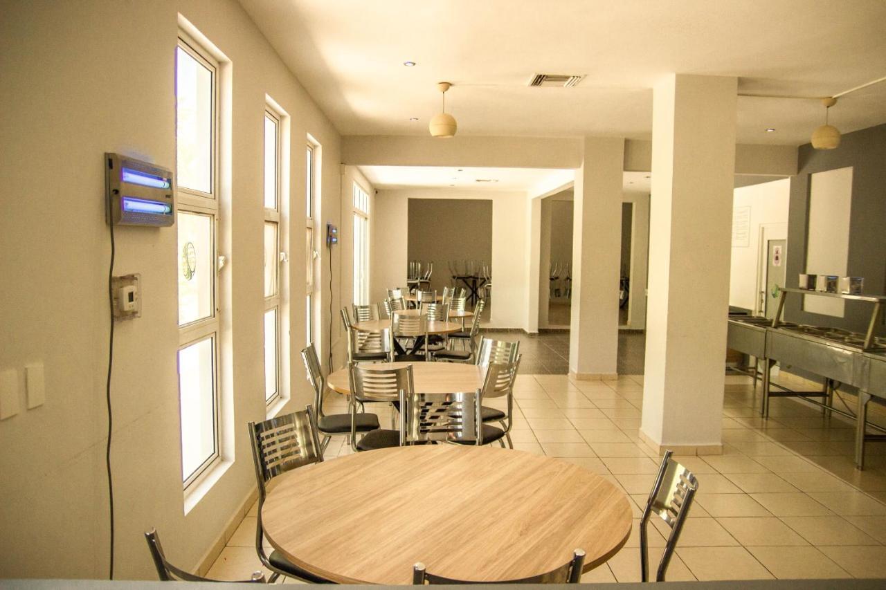 Cancun Tennis Inn Cancún Eksteriør bilde