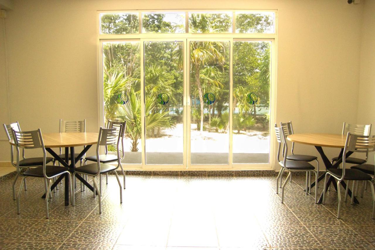 Cancun Tennis Inn Cancún Eksteriør bilde