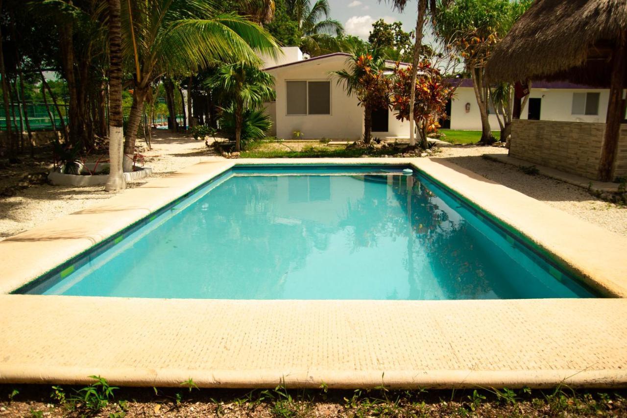 Cancun Tennis Inn Cancún Eksteriør bilde