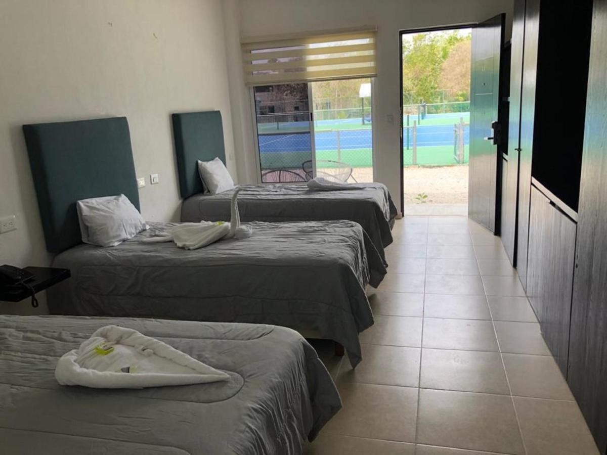 Cancun Tennis Inn Cancún Eksteriør bilde